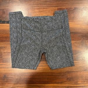 Athleta Ultimate Stash 7/8 Tight MT